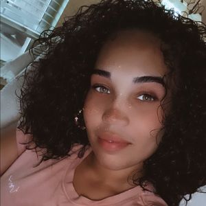 Meet your Posher, Katherine